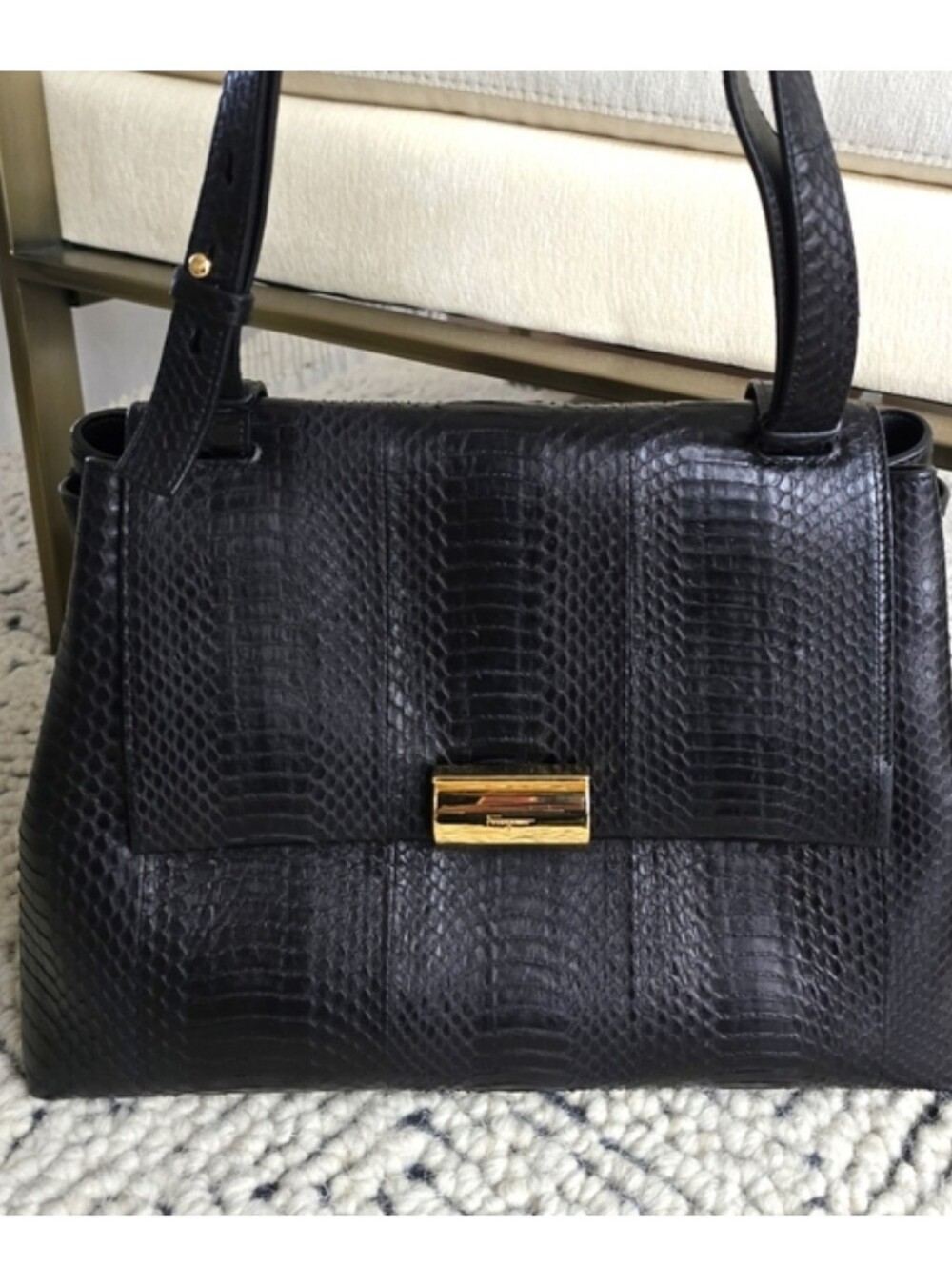 🌟 Salvatore Ferragamo Authentic Black Python Bag - Picture 2 of 16